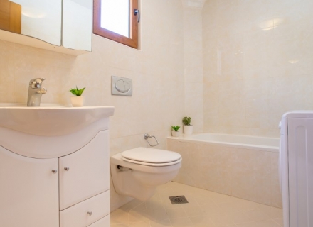 Dwa wyjątkowe domy typu townhouse w Krimovice, dom blisko morza Czarnogóra