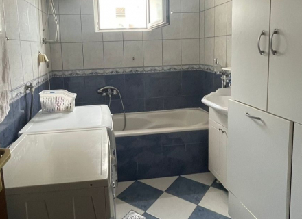 Schöne Dreizimmerwohnung in Tivat, Montenegro Immobilien, Immobilien in Montenegro, Wohnungen in Region Tivat