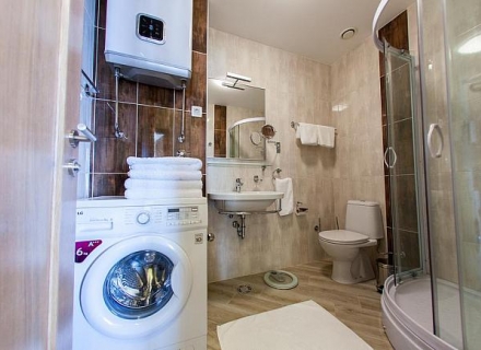 Luksuzni stanovi u Becicima, hotel u Crnoj Gori na prodaju, hotelski konceptualni apartman za prodaju u Becici