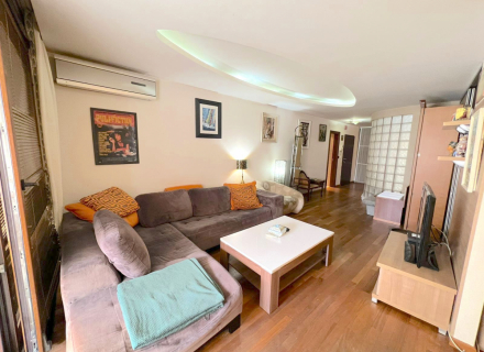 Apartment mit zwei Schlafzimmern in Budva, nur 200 m vom Meer entfernt, Wohnungen in Montenegro kaufen, Wohnungen zur Miete in Becici kaufen