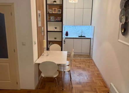 Budva'da iki yatak odalı daire., Budva da satılık evler, Budva satılık daire, Budva satılık daireler