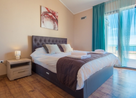 Dwa wyjątkowe domy typu townhouse w Krimovice, Becici dom kupić, kupić dom w Czarnogórze, Dom z widokiem na morze Na sprzedaż w Czarnogórze