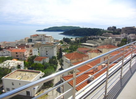 Apartment mit 3 Schlafzimmern in Becici mit Panoramablick auf das Meer, Wohnungen in Montenegro kaufen, Wohnungen zur Miete in Becici kaufen