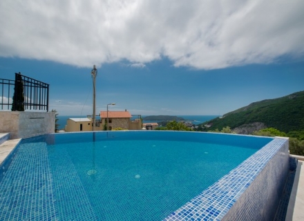 Becici'de Yeni Villa, Karadağ satılık ev, Karadağ satılık müstakil ev, Karadağ Ev Fiyatları