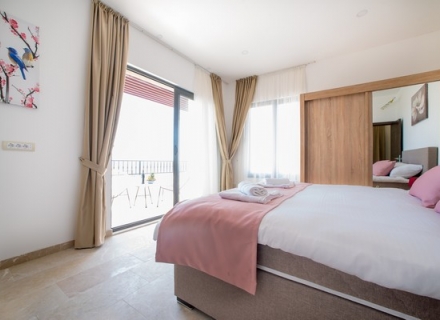 Becici'de Yeni Villa, Region Budva satılık müstakil ev, Region Budva satılık villa