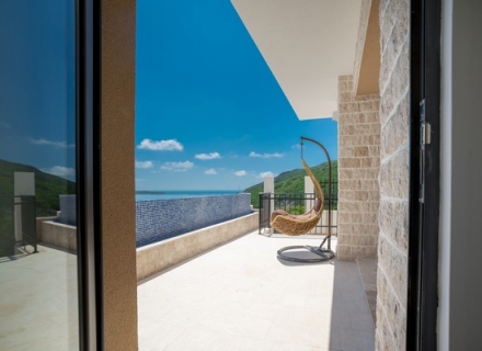 Neue Villa in Becici, Villa in Region Budva kaufen, Villa in der Nähe des Meeres Becici
