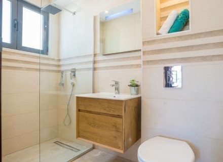 Becici'de Yeni Villa, Karadağ Villa Fiyatları Karadağ da satılık ev, Montenegro da satılık ev, Karadağ satılık villa
