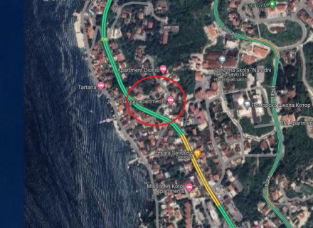 Deniz manzaralı taş ev ve bir obje daha için büyük arsa, Kotor-Bay satılık müstakil ev, Kotor-Bay satılık villa