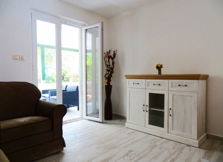 Orahovac'da Müstakil Ev, Karadağ Villa Fiyatları Karadağ da satılık ev, Montenegro da satılık ev, Karadağ satılık villa