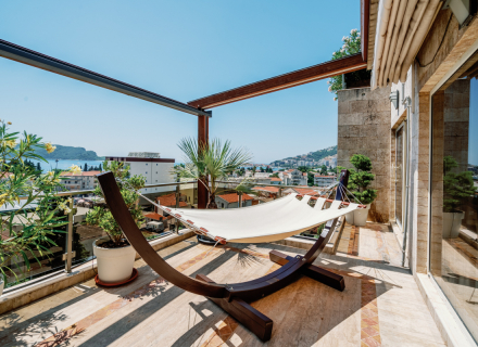 Three Bedroom Apartment in Two Levels in Budva, prodaja stanova u Crnoj Gori, stanovi u Crnoj Gori prodaja, prodaja stana u Region Budva