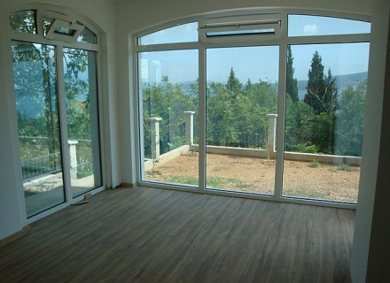 Kuća sa panoramskim pogledom na Kotorski Zaliv, Nekretnine Crna Gora, nekretnine u Crnoj Gori, Herceg Novi prodaja kuća