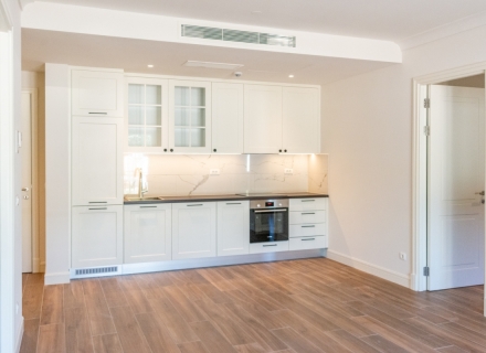 Neue Residenz auf Lustica, Verkauf Wohnung in Krasici, Haus in Montenegro kaufen