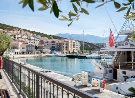 Ekskluzivni stambeni kompleks na Lustici, Nekretnine u Crnoj Gori, prodaja nekretnina u Crnoj Gori, stanovi u Lustica Peninsula