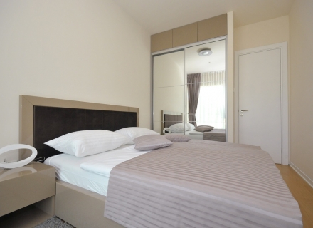 Budva'nın ön cephesinde üç yatak odalı daire 3+1, Karadağ'da satılık yatırım amaçlı daireler, Karadağ'da satılık yatırımlık ev, Montenegro'da satılık yatırımlık ev