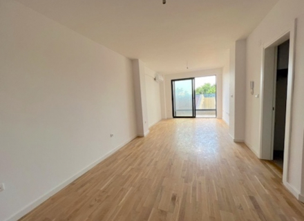 Neue Wohnung mit einem Schlafzimmer in Rafailovici, Wohnungen in Montenegro, Wohnungen mit hohem Mietpotential in Montenegro kaufen