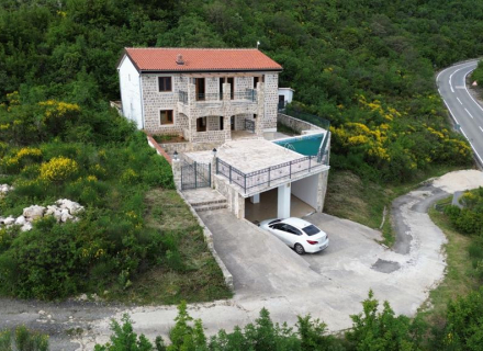 Steinvilla mit herrlichem Meerblick in ruhiger Lage, Region Budva Hausverkauf, Becici Haus kaufen, Haus in Montenegro kaufen