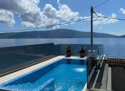 İlk satırda güzel villa, Karadağ satılık ev, Karadağ satılık müstakil ev, Karadağ Ev Fiyatları
