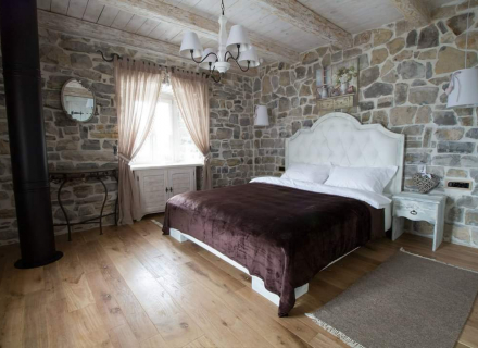 İlk satırda güzel villa, Karadağ satılık ev, Karadağ satılık müstakil ev, Karadağ Ev Fiyatları