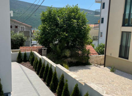 İki ofis ve deniz manzaralı muhteşem dubleks, Baosici dan ev almak, Herceg Novi da satılık ev, Herceg Novi da satılık emlak