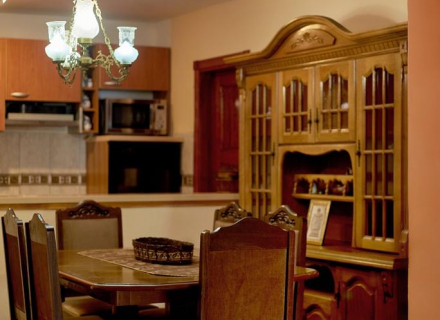 Wohnung in erster Meereslinie in Kostanjica, Verkauf Wohnung in Dobrota, Haus in Montenegro kaufen