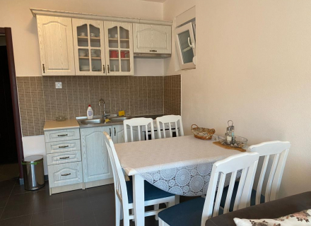 Djenovici'de denize bakan iki yatak odalı daire, Karadağ da satılık ev, Montenegro da satılık ev, Karadağ da satılık emlak