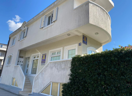Harika lokasyonda kiralık daireli ev, Baosici satılık müstakil ev, Baosici satılık müstakil ev, Herceg Novi satılık villa
