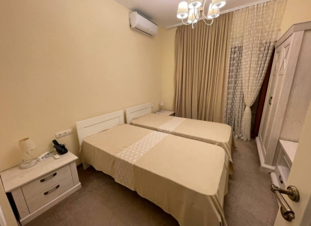 Luxuriöses Apartment mit 3 Schlafzimmern an der Küste mit Zugang zum Privatstrand, Wohnungen in Montenegro, Wohnungen mit hohem Mietpotential in Montenegro kaufen