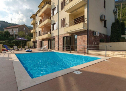 Apartment mit zwei Schlafzimmern und Meerblick in Kamenari, Wohnung mit Meerblick zum Verkauf in Montenegro, Wohnung in Baosici kaufen, Haus in Herceg Novi kaufen