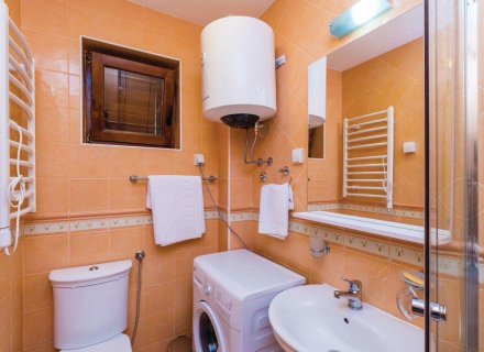 Apartment mit zwei Schlafzimmern und Meerblick in Kamenari, Verkauf Wohnung in Baosici, Haus in Montenegro kaufen