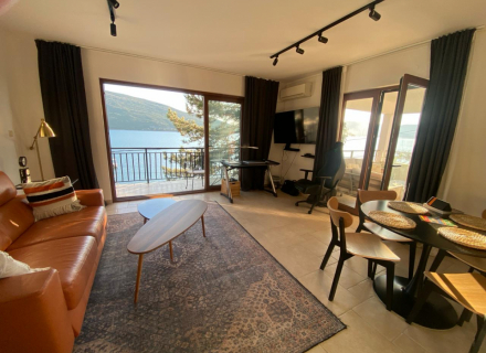 Panoramik deniz manzaralı ön cephe villa, Karadağ satılık ev, Karadağ satılık müstakil ev, Karadağ Ev Fiyatları