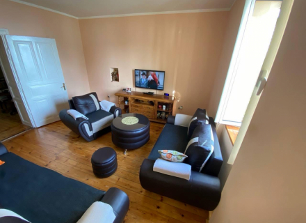 Šarmantan 2-sobni stan sa prekrasnim pogledom na more u Zelenici, Wohnung mit Meerblick zum Verkauf in Montenegro, Wohnung in Baosici kaufen, Haus in Herceg Novi kaufen