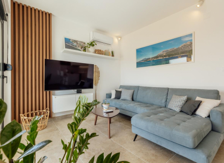 Wunderschön gestaltete Wohnung in Kumbor, Verkauf Wohnung in Baosici, Haus in Montenegro kaufen