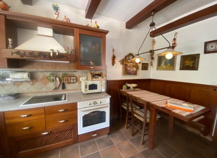 Morinj, Boka Koyu'ndaki Tarihi Taş Villa, Dobrota satılık müstakil ev, Dobrota satılık müstakil ev, Kotor-Bay satılık villa