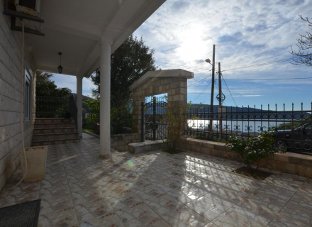 Zelenika'da satılık daireler, Karadağ Villa Fiyatları Karadağ da satılık ev, Montenegro da satılık ev, Karadağ satılık villa