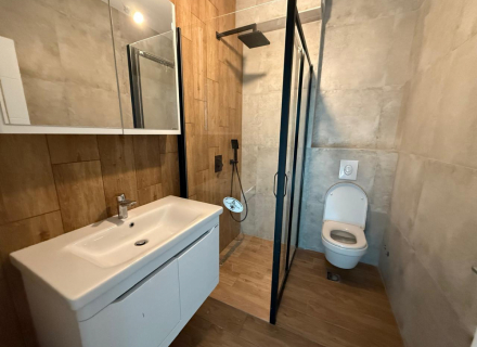 Bijela'da Garajlı Modern İki Yatak Odalı Daire, Karadağ satılık evler, Karadağ da satılık daire, Karadağ da satılık daireler
