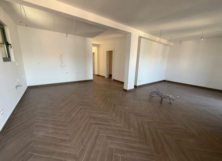 Fantastisches Penthouse mit Dachterrasse in Tivat, Wohnung mit Meerblick zum Verkauf in Montenegro, Wohnung in Bigova kaufen, Haus in Region Tivat kaufen