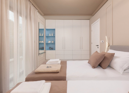 Dva zadivljujuća penthouse stana u Dobroti, sa fenomenalnim dizajnom, kupoviti stan u Dobrota, prodaja kuće u Kotor-Bay, kupiti stan u Crnoj Gori