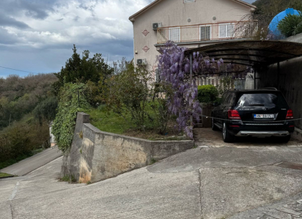 Urokliwy dom rodzinny na sprzedaż – Kumbor, Herceg Novi, dom blisko morza Czarnogóra
