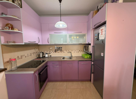 Apartment in erster Meereslinie in Kumbor, zwei Schlafzimmer mit Meerblick, Wohnungen in Montenegro kaufen, Wohnungen zur Miete in Baosici kaufen