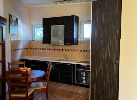 Wohnung in der Nähe von Porto Novi, Kumbor, Wohnungen in Montenegro, Wohnungen mit hohem Mietpotential in Montenegro kaufen