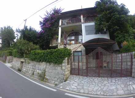 Satılık Mevcut Evli Deniz Kıyısı Arazisi – Kostanjica, Kotor Körfezi, Karadağ Villa Fiyatları Karadağ da satılık ev, Montenegro da satılık ev, Karadağ satılık villa