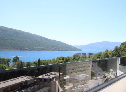 Kumbor'da Deniz Manzaralı Muhteşem İki Yatak Odalı Daire, Karadağ da satılık ev, Montenegro da satılık ev, Karadağ da satılık emlak