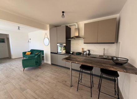 Zu verkaufen – Hochwertige Zwei-Zimmer-Wohnung in Djenovici, Montenegro Immobilien, Immobilien in Montenegro, Wohnungen in Herceg Novi