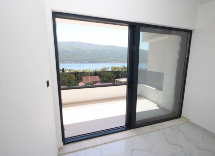 Kumbor'da Deniz Manzaralı Muhteşem İki Yatak Odalı Daire, Baosici dan ev almak, Herceg Novi da satılık ev, Herceg Novi da satılık emlak