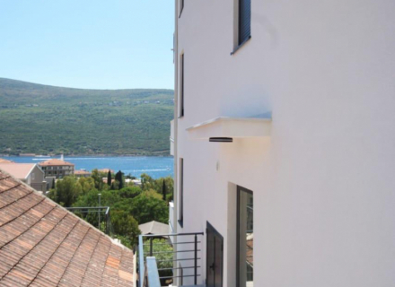 Kumbor'da Deniz Manzaralı Muhteşem İki Yatak Odalı Daire, Herceg Novi da satılık evler, Herceg Novi satılık daire, Herceg Novi satılık daireler