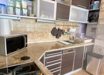 Moderan dupleks stan sa 3 spavaće sobe, Njivice – Herceg Novi, Nekretnine u Crnoj Gori, prodaja nekretnina u Crnoj Gori, stanovi u Herceg Novi