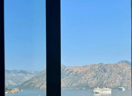 Ein-Zimmer-Apartment mit traumhaftem Meerblick – Dobrota, Kotor, Wohnungen in Montenegro, Wohnungen mit hohem Mietpotential in Montenegro kaufen