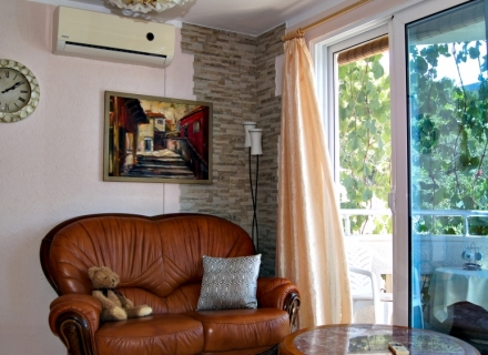 Muhteşem manzaralı ev, Dobra Voda'da, Karadağ Villa Fiyatları Karadağ da satılık ev, Montenegro da satılık ev, Karadağ satılık villa