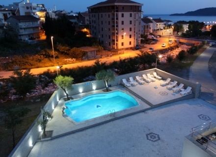 Schönes Hotel in Becici, Immobilien mit hohem Mietpotential Region Budva, Hotel in Becici kaufen