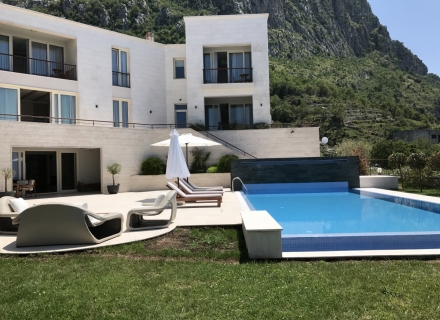 Perfekte Panorama-Villa mit Meerblick in Blizikuce, Montenegro Immobilien, Immobilien in Montenegro
